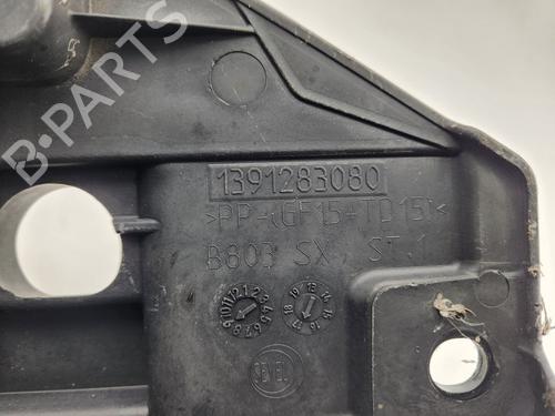 Left headlight support CITROËN JUMPER II Van 2.0 BlueHDi 130 4x4 | BP30177447C157