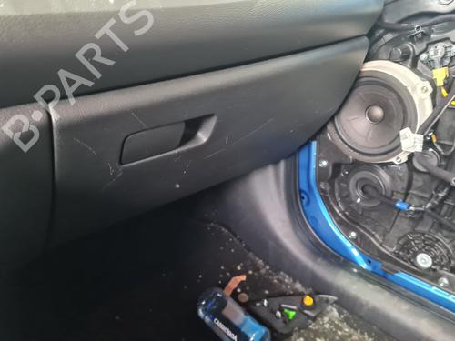 glove-box-hyundai-i30-fastback-pde-pden-2017-30882510 main image