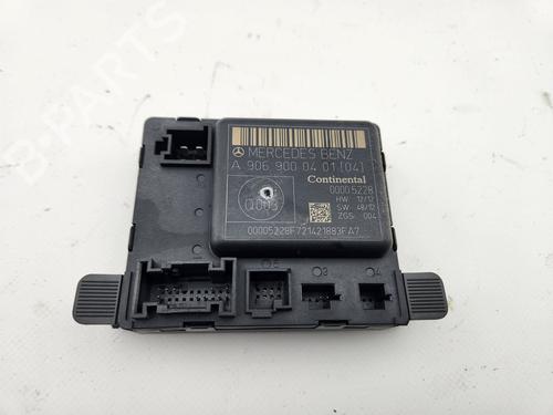 Used Electronic module MERCEDES-BENZ SPRINTER 3,5-t Van (B906) [2006-2020]  30043770