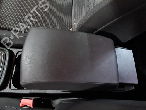 Used Armrest / Center console Armrest / Center console 38590039 38590039