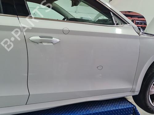 right-front-door-skoda-octavia-iv-combi-nx5-pv5-2019-35723779 main image