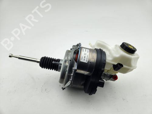 Used Servo brake VW GOLF VIII (CD1, DA1) [2019-2025]  30884791
