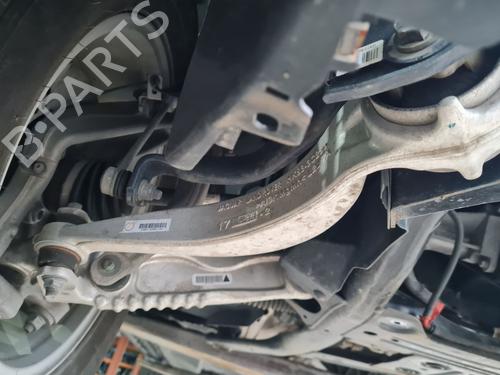 Used Right front suspension arm JAGUAR F-PACE (X761) 2.0 Ti4 AWD (250 hp) 31062664