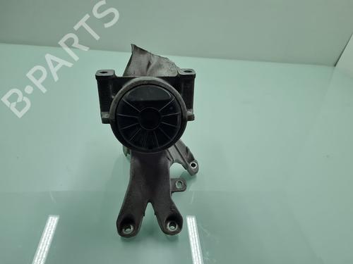 Used Engine mount Engine mount AUDI A5 Sportback (8TA) 2.0 TDI (143 hp) 21639310 21639310