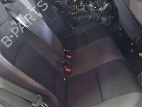 rear-seat-toyota-c-hr-_x1_-2016-38511518 main image