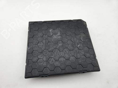 Used Electronic module Electronic module VW GOLF VIII (CD1, DA1) 2.0 TDI (116 hp) 33842768 33842768