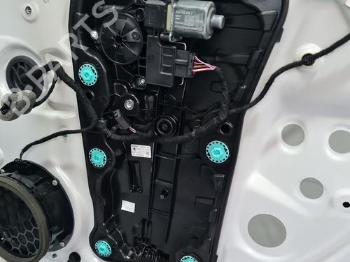Used Rear right window mechanism Rear right window mechanism SKODA OCTAVIA IV Combi (NX5, PV5) 2.0 TDi (150 hp) 35725255 35725255