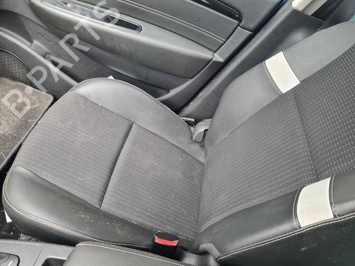 Used Right front seat RENAULT SCÉNIC III (JZ0/1_) [2008-2016]  21644375