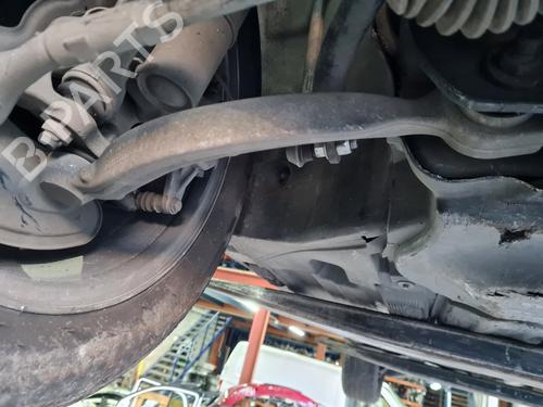 Used Right front suspension arm MERCEDES-BENZ C-CLASS (W204) [2007-2015]  22905390