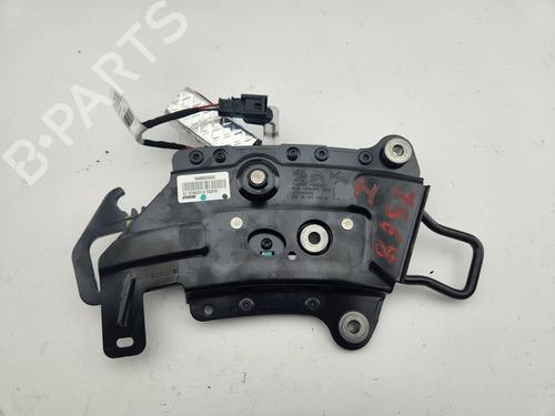Used Electronic module Electronic module DS DS 7 Crossback (J4_, JR_, JC_) 2.0 BlueHDi 180 (JJEHZR) (177 hp) 29436027 29436027