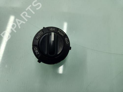 Used Switch Switch NISSAN PATHFINDER III (R51) 2.5 dCi 4WD (174 hp) 24528140 24528140