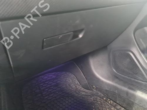 Handskerum MERCEDES-BENZ CLA (C118) CLA 200 d (118.312) (150 hp) 31594273