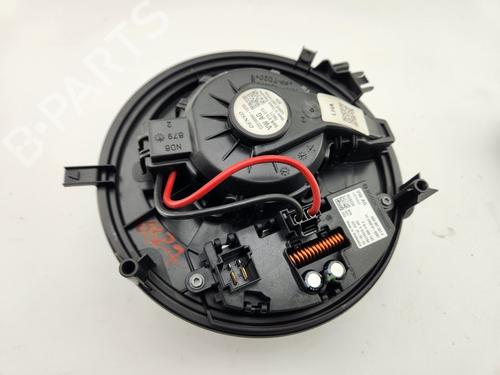 Used Heater blower motor Heater blower motor SKODA OCTAVIA IV Combi (NX5, PV5) [2019-2026] 28057440 28057440