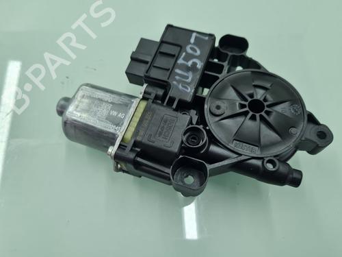 Rudehejsemotor bagstkærm højre SEAT LEON (KL1, KLG) [2019-2025]  21647431