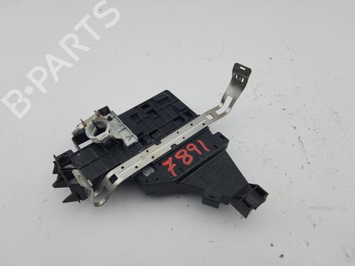 fuse-box-dacia-duster-hm_-2017-34644917 main image