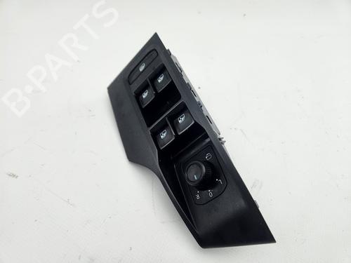 Used Left front window switch Left front window switch SEAT LEON Sportstourer (KL8, KLD) 2.0 TDI (115 hp) 30759602 30759602