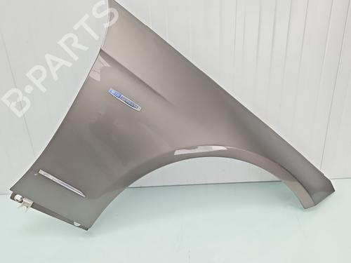right-front-fenders-mercedes-benz-e-class-t-model-s212-2009-2010-2011-2012-2013-2014-2015-2016-21646465 main image