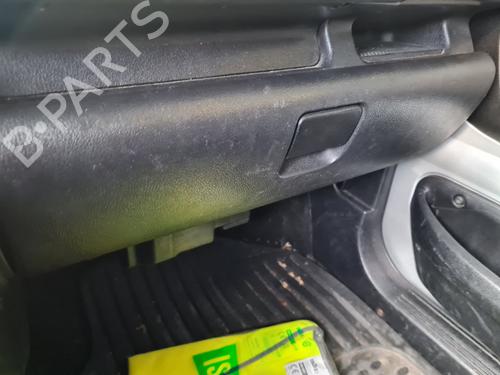 Used Glove box LAND ROVER FREELANDER I (L314) [1998-2006]  21657734