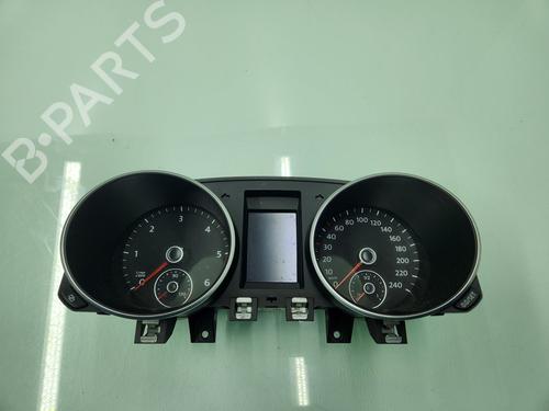 Used Instrument cluster VW GOLF VI (5K1) [2008-2014]  21641466