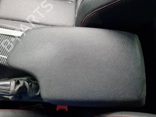 Used Armrest / Center console BMW 4 Coupe (F32, F82) 420 d (190 hp) 21648155