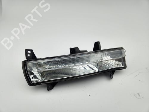 Used Left front indicator JEEP COMPASS (MP, M6, MV, M7) 2.0 CRD 4x4 (140 hp) 30574101