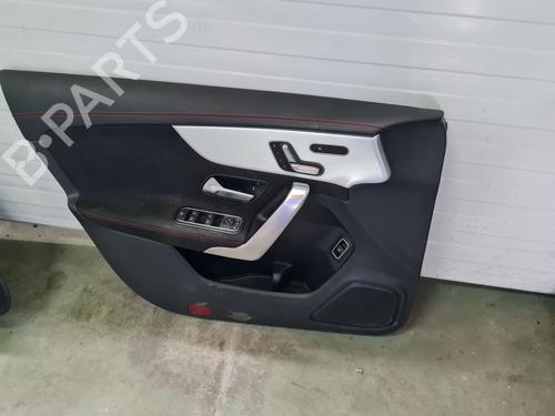 Venstre frontpanel Venstre frontpanel MERCEDES-BENZ CLA (C118) CLA 200 (118.387) (163 hp) 33942267 33942267
