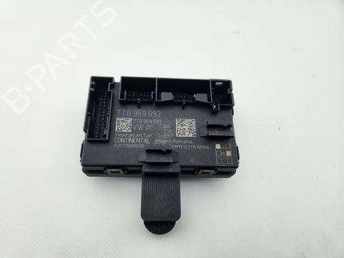 BP31840998M83 main image