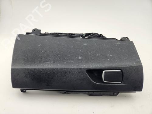 Used Glove box BMW 1 (F20) 116 d (116 hp) 33175810