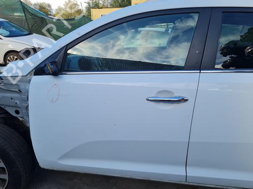 Used Left front door KIA SPORTAGE III (SL) [2009-2017]  21657204