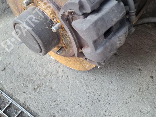 Venstre bremsekaliber foran SUZUKI GRAND VITARA I (FT, HT) [1998-2008]  28168452