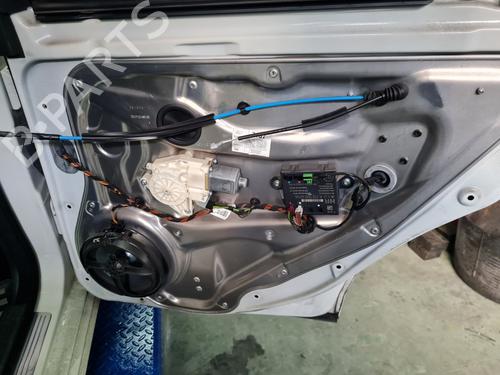 rear-right-window-mechanism-mercedes-benz-c-class-w204-2007-2008-2009-2010-2011-2012-2013-2014-2015-32446810 main image