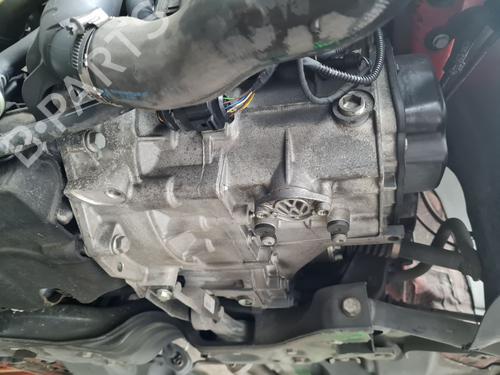 Używane Skrzynia biegów AUDI A1 (8X1, 8XK) 1.6 TDI (90 hp) 29821188