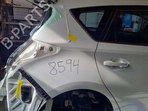 right-rear-fenders-toyota-auris-_e18_-2012-2013-2014-2015-2016-2017-2018-2019-40080601 main image