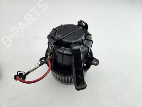 Used Heater blower motor VW MULTIVAN T7 (STM, STN) 1.4 eHybrid (218 hp) 32444889