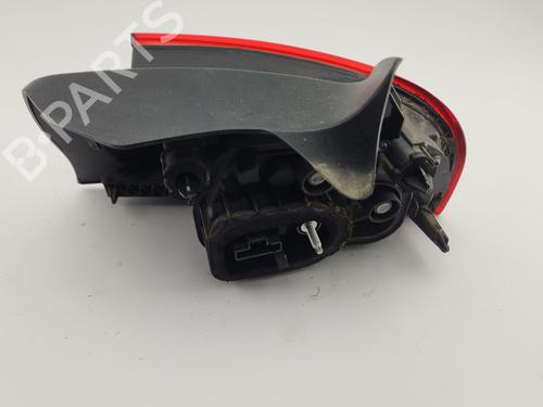 Left taillight CITROËN C4 CACTUS 1.2 THP 110 | BP36797207C34 - Image 4