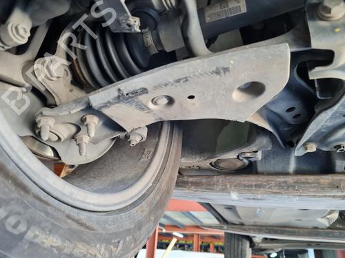 Used Right front suspension arm Right front suspension arm VW T-ROC (A11, D11) 2.0 TDI (150 hp) 26697327 26697327