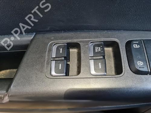 Used Left front window switch KIA SPORTAGE IV (QL, QLE) 1.7 CRDi (116 hp) 22748254