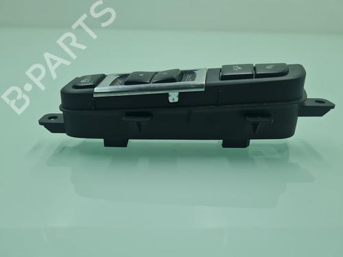 Switch BMW X4 (F26) xDrive 20 d | BP21638591I30 