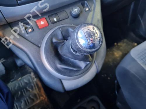 Used Shift knob CITROËN BERLINGO MULTISPACE (B9) 1.6 HDi 75 / BlueHDi 75 (75 hp) 22781987
