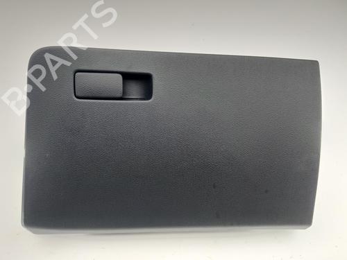 Used Glove box Glove box 37198889 37198889