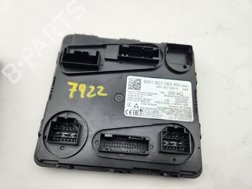 Used Electronic module Electronic module AUDI A4 B9 Avant (8W5, 8WD) 2.0 TDI quattro (163 hp) 30754192 30754192