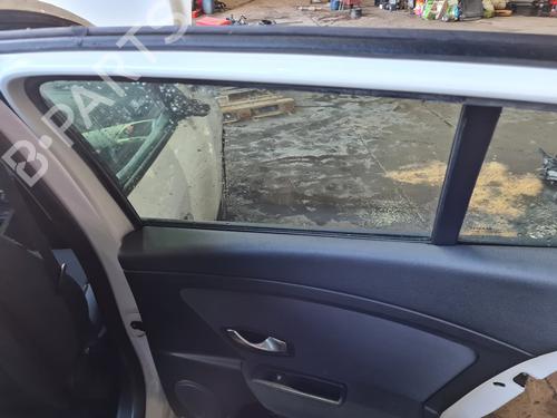 Used Rear right window mechanism RENAULT MEGANE III Hatchback (BZ0/1_, B3_) 1.5 dCi (BZ09, BZ0D, BZ1W, BZ29, BZ14) (110 hp) 22387005