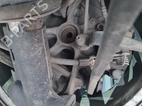 Høyre hjullagerhus spindel PEUGEOT 508 I (8D_) 1.6 THP (156 hp) 32084844