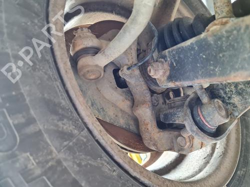 Used Left front steering knuckle NISSAN NAVARA NP300 Platform/Chassis (D40) [2008-2025]  21649505