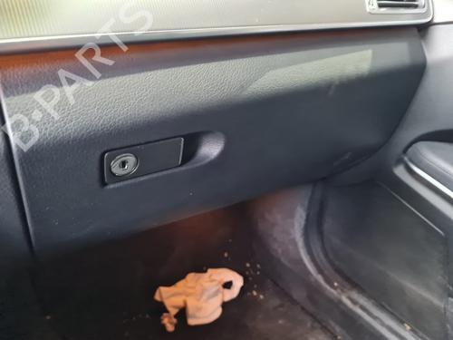 Used Glove box Glove box MERCEDES-BENZ E-CLASS (W212) E 250 CDI / BlueTEC (212.003, 212.004) (204 hp) 21658742 21658742