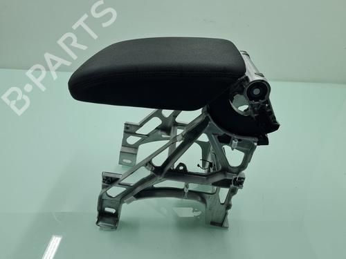 Used Armrest / Center console Armrest / Center console AUDI Q5 (FYB, FYG) 2.0 TDI quattro (163 hp) 21641562 21641562