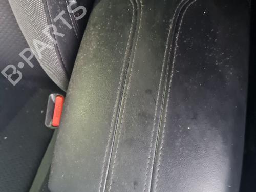 Armlæn NISSAN QASHQAI II (J11, J11_) [2013-2025]  30640472