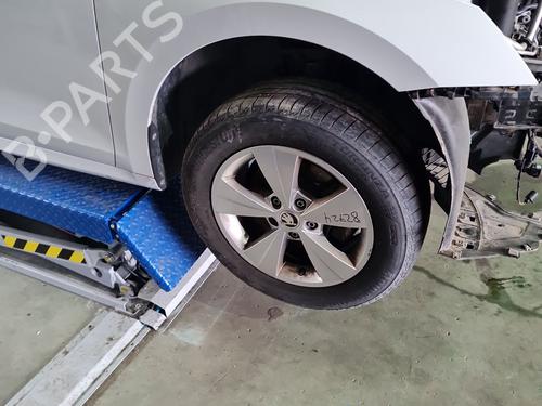right-front-fenders-skoda-octavia-iv-combi-nx5-pv5-2019-35723774 main image