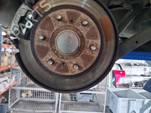 Used Right rear steering knuckle Right rear steering knuckle 38649731 38649731