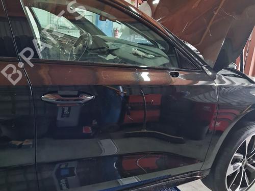 Used Right front door Right front door 38557175 38557175